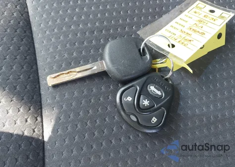 2011 Kia Sorento Lx z USA, uszkodzony, nr VIN 5XYKTCA1XBG114660